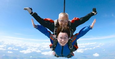 Кризиса среднего возраста больше не существует: этот период в жизни людей просто исчез