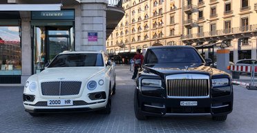 В Великобритании раскрыли нелегальную схему ввоза элитных автомобилей в РФ