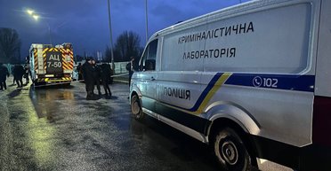 Мощные взрывы в Киеве: погиб нацгвардеец, следствие говорит о теракте (фото)