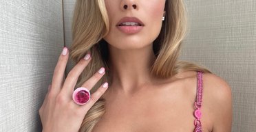 Марго Роббі з'явилася на страйку акторів (відео)