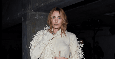 Донька Майкла Джексона відвідала Паризький тиждень моди (фото)