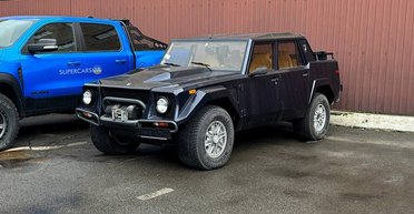 Настоящий эксклюзив: в Украине обнаружили редчайший внедорожник Lamborghini 80-х (фото)