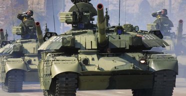 Парадная линейка. Кто из президентов Украины больше других любит строевой шаг