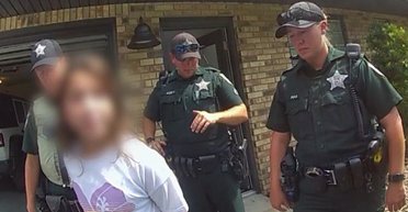 Увидела на YouTube: 11-летнюю девочку арестовали за телефонный розыгрыш (видео)