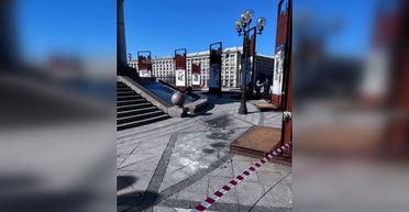 Обломки дрона упали на Майдане возле монумента Независимости: какие последствия атаки на Киев (видео)