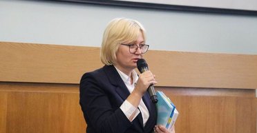 Писательница Ницой поддержала блогера Мандзюк и призвала бить русскоязычных детей (видео)