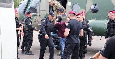 Поймали всех. Почему налоговики страны затаили дыхание