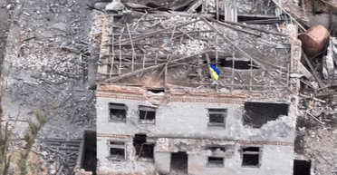 Із підписом Залужного: у Роботиному ЗСУ підняли прапор України (відео)