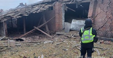 РФ вночі масовано атакувала Україну: під ударом була інфраструктура, є постраждалі (фото)