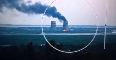 Пожар на ЗАЭС: россияне обвинили ВСУ, а Зеленский призвал мир отреагировать (видео)