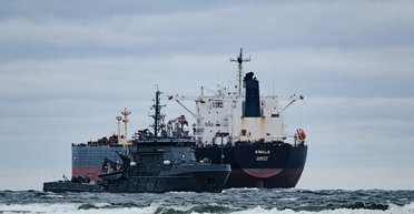 Кремль вигадав змову Британії та України для "теракту": навіщо країнам підпалювати танкер РФ