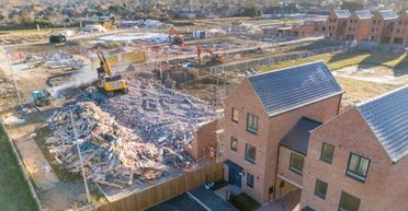 Ничего не осталось, кроме обломков: 88 новостроек снесли из-за досадной ошибки (фото)