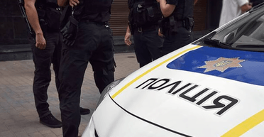 Плевал в женщин и бил их на глазах детей: киевскому хулигану вынесли приговор (фото, видео)