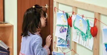 Вне клетки. Почему в Украине должны исчезнуть детские интернаты