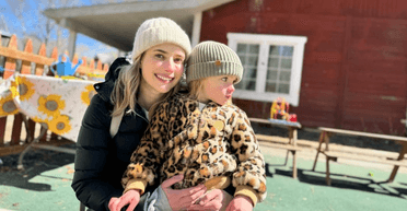 Емма Робертс показала рідкісний знімок з єдиним сином (фото)