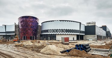 Продать республику. Почему недостроенный ТРЦ нужно выставить на аукцион как можно скорее