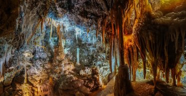 Існує понад 340 мільйонів років: де розташована найдавніша печера на Землі (фото)