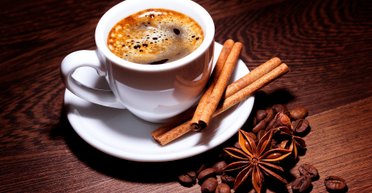 Можно ли подсластить кофе без сахара: небольшая хитрость