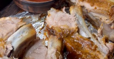 Тануть у роті: рецепт свинячих реберець у маринаді