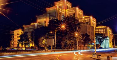 Дом из семи свечей. Как еврейский культурно-деловой центр стал визитной карточкой Днепра