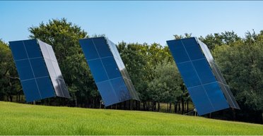 Тривимірні сонячні панелі встановлюють у США: чим вони кращі за звичайні