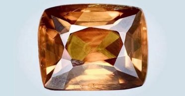 Існує лише 1 зразок: який найрідкісніший дорогоцінний камінь у світі (фото)