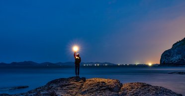 Не піддавайтеся емоціям: чого чекати в період Чорного Місяця у Скорпіоні