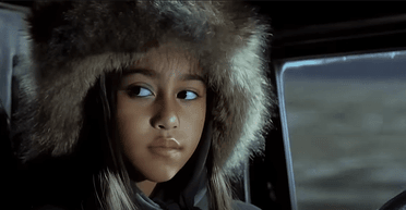 Каньє Вест представив кліп на пісню Bomb, де з'явилися його доньки (відео)