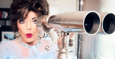 91-річна Джоан Коллінз прикрасила обкладинку арабського Harper's Bazaar (фото)