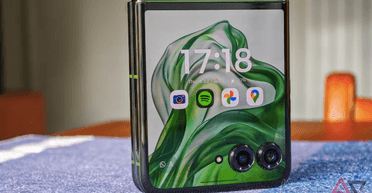 Топ-5 складних смартфонів 2024 року: огляд моделей від Motorola, Samsung, Nubia (відео)