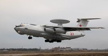 Горели 45 соток: как выглядит поле, на котором упал российский самолет А-50 (фото)