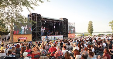 От джаза на костях до джаза на Днепре. Как запрещенный во времена СССР фестиваль переживает второе рождение