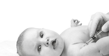 На пороге эпидемии. Почему в Украину вернулись корь, дифтерия и коклюш