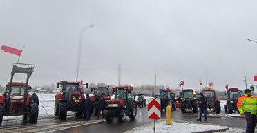 Блокаде конец? Фермерам в Польше пообещали запретить транзит украинских продуктов