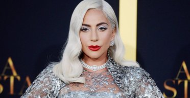 Леди Гага во втором сезоне "Венздей": Netflix впервые показал, как будет выглядеть звезда и кого сыграет