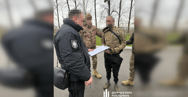 Дезертир продавал оружие с фронта: его задержали на Харьковщине, — ГБР (фото)