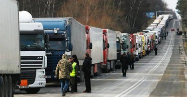 Блокада польской границы: около 20 украинских водителей хотят эвакуироваться (видео)
