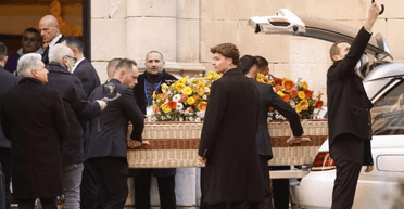 Гроб из ротанга и цветов: Брижит Бардо похоронена в тайне на морском кладбище (фото)