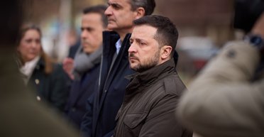 Почувствовали взрывную волну: ракета РФ попала в 500 метрах от Зеленского и премьера Греции, — CNN