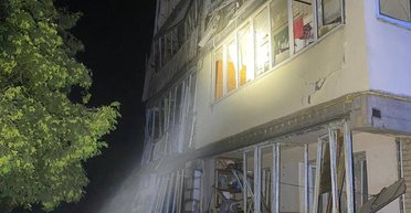 Поврежденные дома, пожары и пострадавшие: россияне атаковали Киевскую область БпЛА, какие последствия (фото)