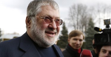 Обіцяв зробити "гучну заяву": Коломойського не доставили до зали суду