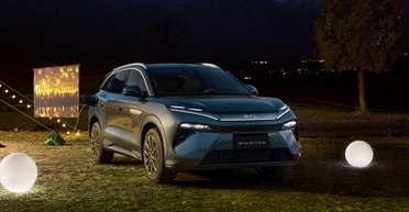 Потужний флагманський кросовер BYD виходить на світовий ринок: запас ходу — 1000 км (фото)