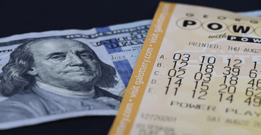 Чоловікові наснився виграш у лотерею, і сон виявився віщим: він став мільйонером