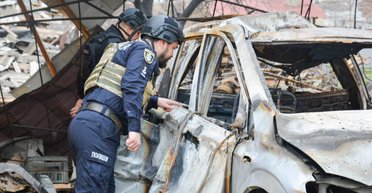 Россияне атаковали Николаев дроном: пострадали гражданские и разрушены 10 домов (видео)