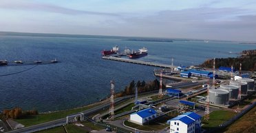 Украинские дроны впервые остановили работу ключевого западного нефтяного терминала России