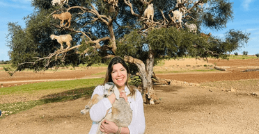 Допомогла подорож: жінка після розлучення знайшла посеред пустелі "рідну душу" (фото)