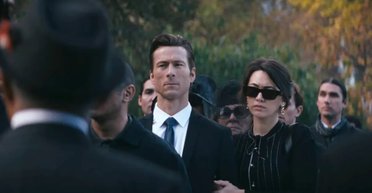 Кровавая борьба за семейные деньги: рецензия на фильм "Охотник за наследством"