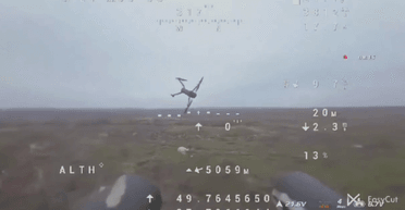 Дрон ВСУ с дробовиками сбил три российских БПЛА и устроил охоту на оккупанта (видео)