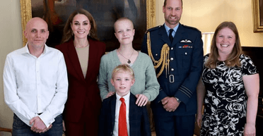 Болела редкой формой рака: умерла девушка-фотограф, с которой встречалась Кейт Миддлтон (фото)