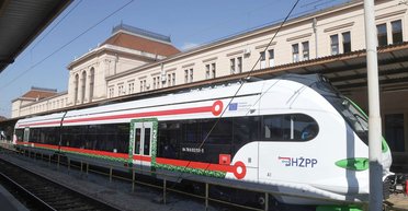 Заряжается за 30 минут, чтобы проехать 200 км: в Европе запустили поезд на аккумуляторах